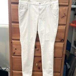 Old Navy Mid-Rise Rock Star Jeans